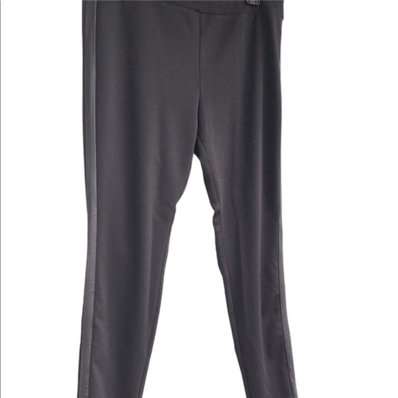 Black size large piped faux leather riding pants - Picture 3 of 6